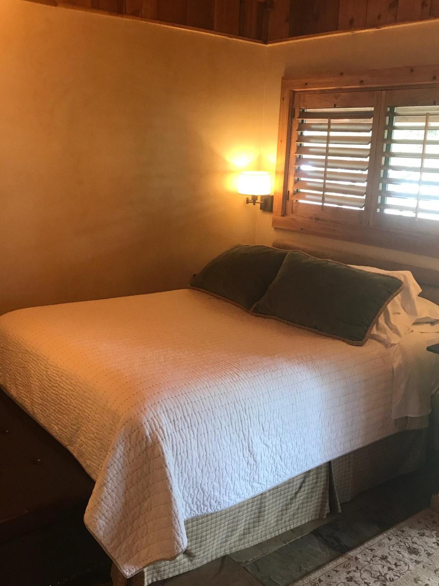 ホテル Joshua Creek Ranch ベルネ 部屋 写真