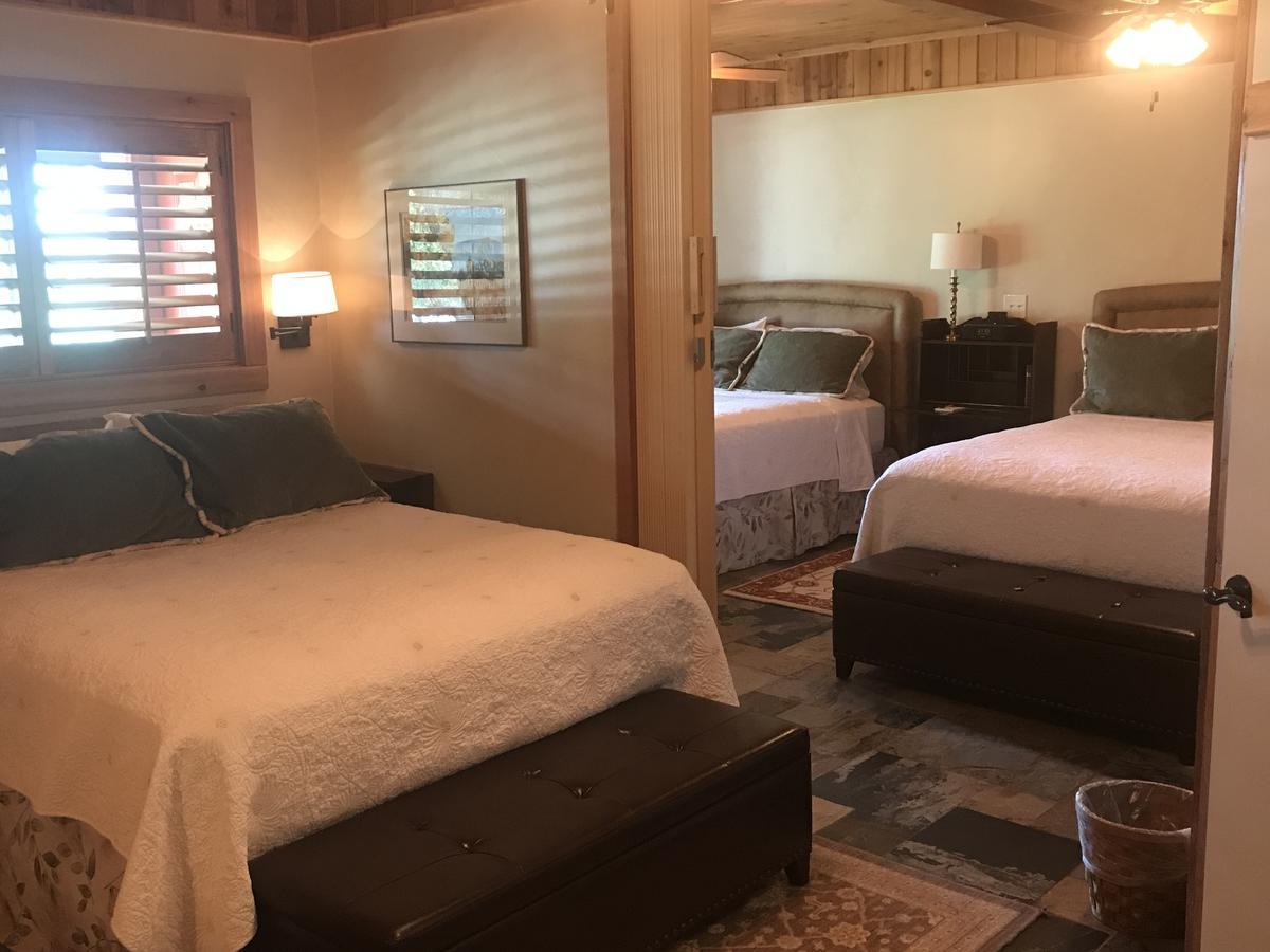 ホテル Joshua Creek Ranch ベルネ エクステリア 写真