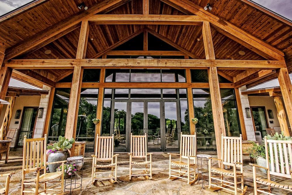 ホテル Joshua Creek Ranch ベルネ エクステリア 写真